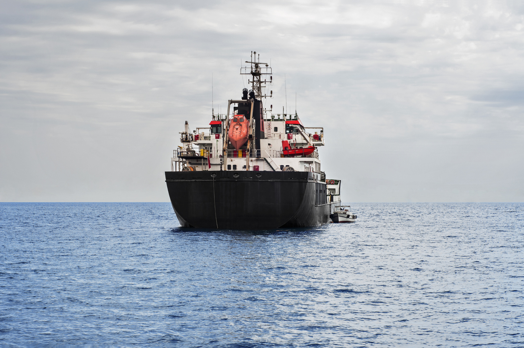 ship oil tanker